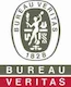 la Pharmacie de Santec allie rigueur scientifique et modernité. Le contraste chromatique évoque son engagement pour des normes pharmaceutiques irréprochables (contrôles ANSM) et une transparence digitale (appli de suivi). Comme Bureau Veritas, elle incarne la fiabilité, enrichie par des services éco-responsables (recyclage) et des outils connectés (Ameli.fr